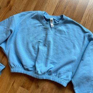 Alo Yoga Devotion Cropped Sweatshirt